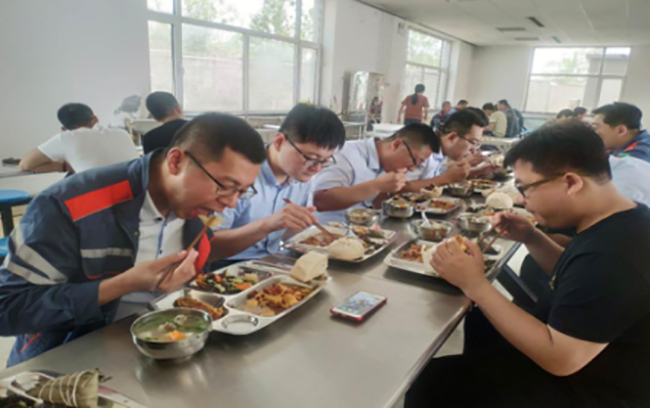 五月端午，粽米飘香--致端午节坚守一线的聚鑫汇人